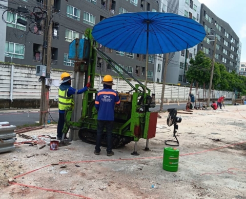 ไซต์งาน พหลโยธิน ลักษณงาน ก่อสร้าง 7-11