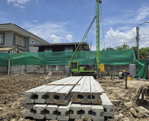 ไซต์งาน เพรชรเกษม ลักษณงาน สร้างบ้านที่แคบ